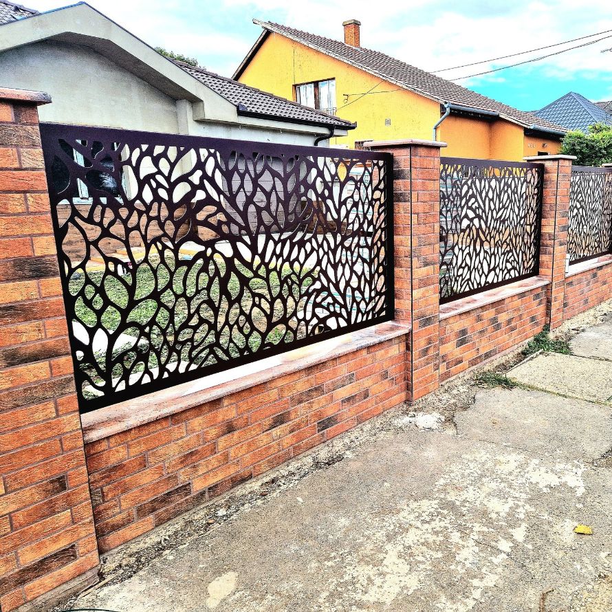 Hogyan válasszunk kerítést a házunkhoz?